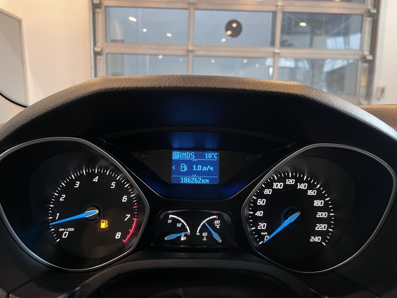 FORD FOCUS