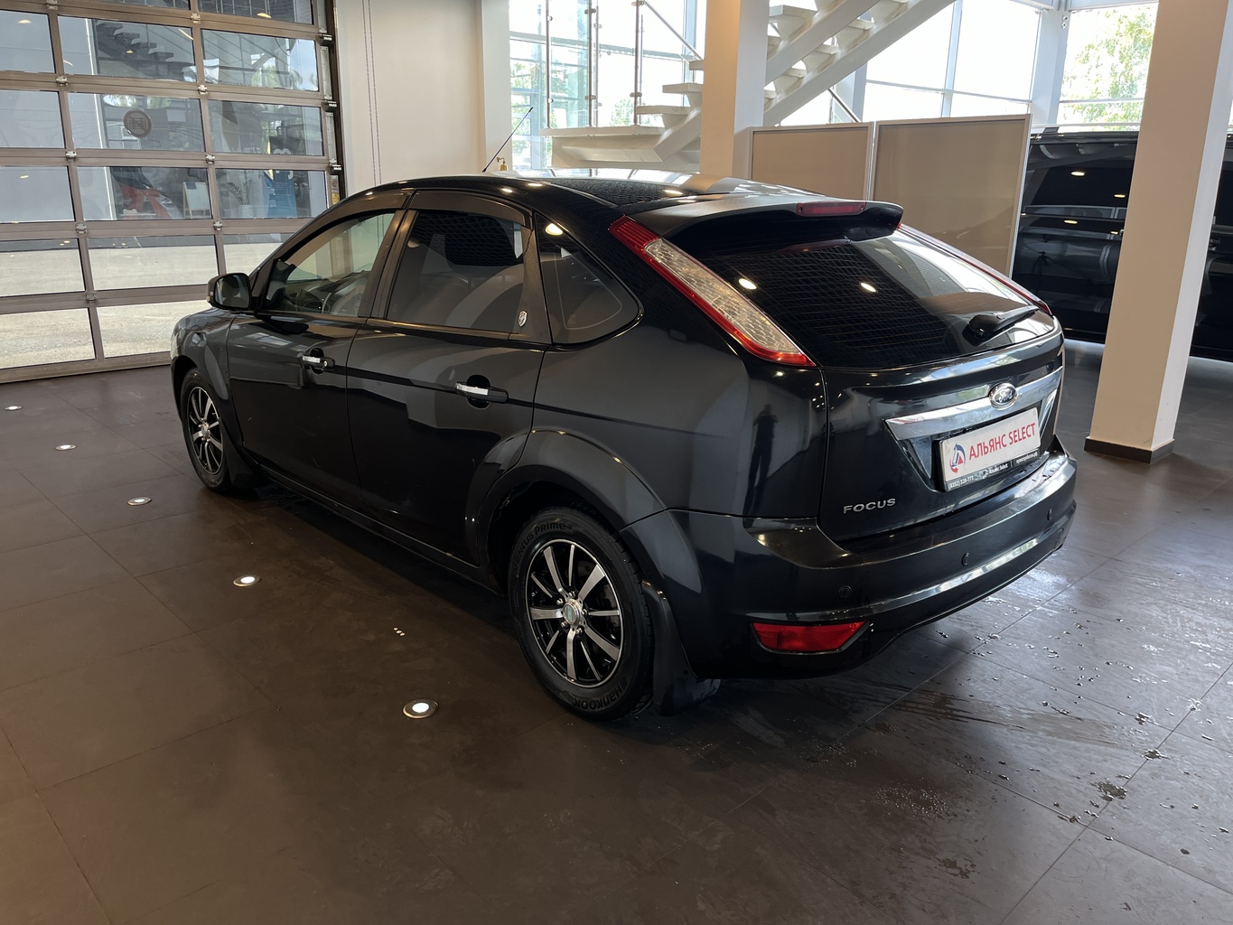 FORD FOCUS