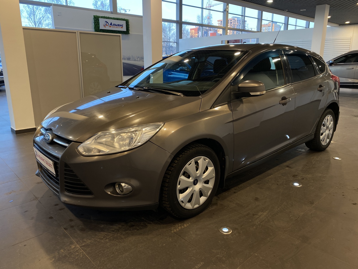 FORD FOCUS