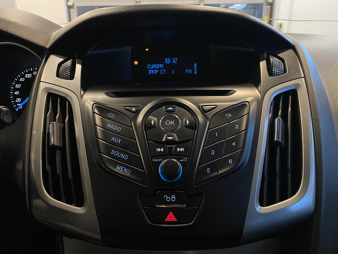 FORD FOCUS