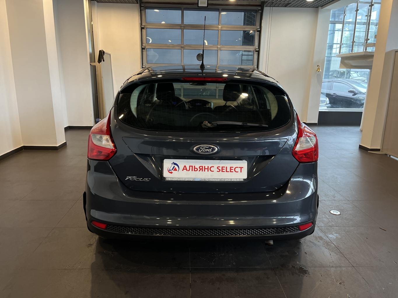 FORD FOCUS