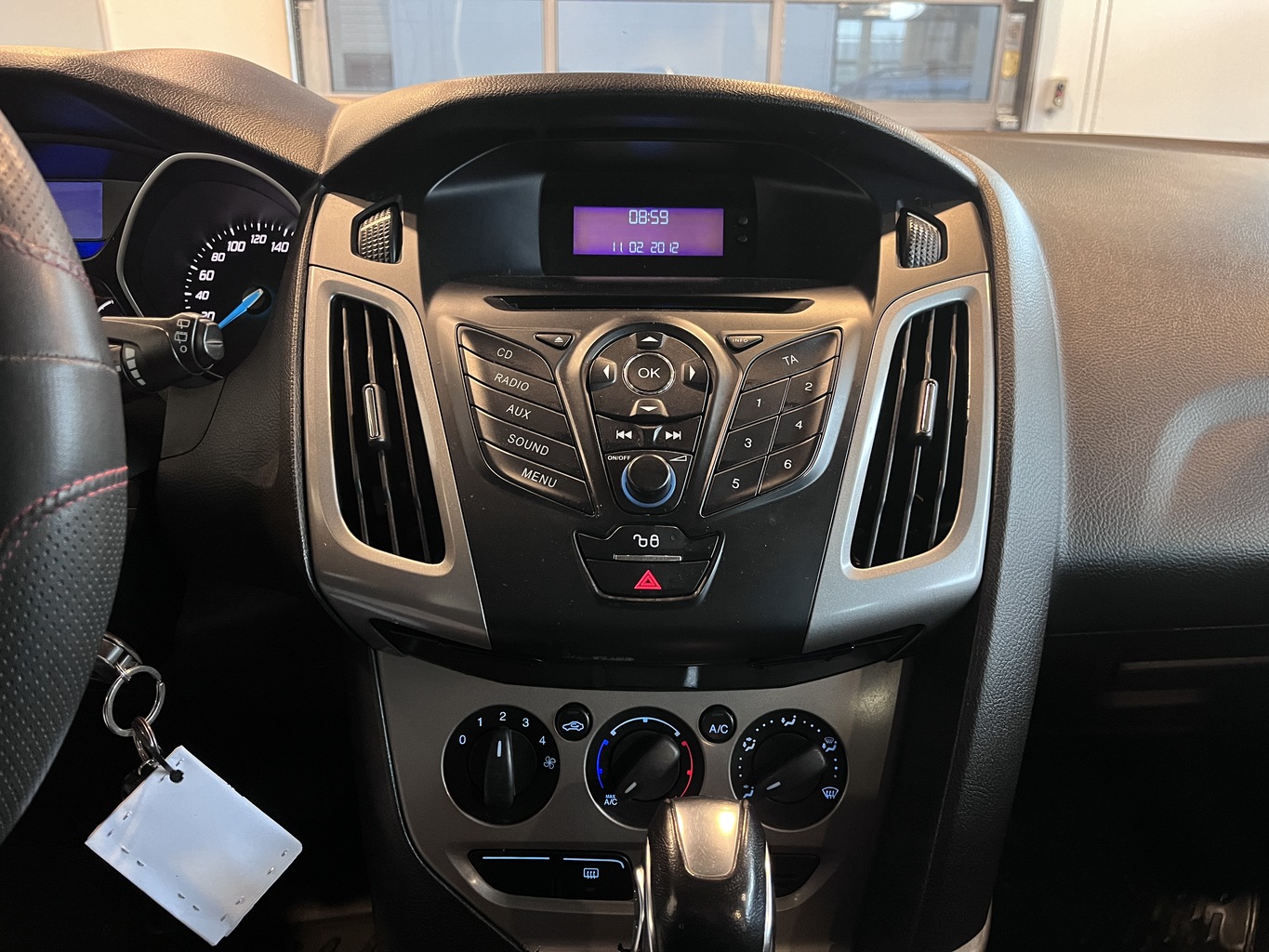 FORD FOCUS