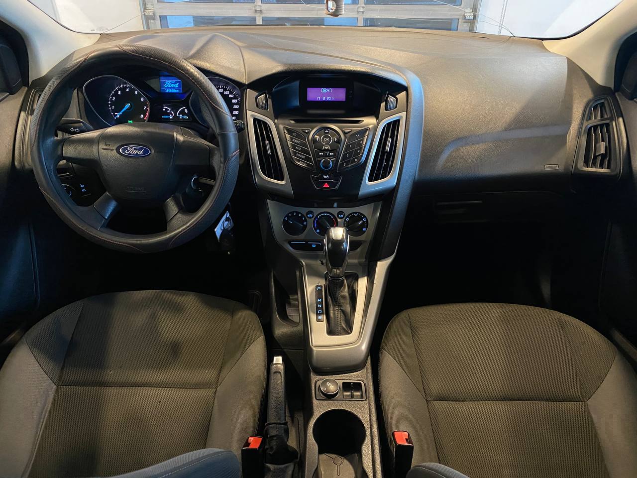 FORD FOCUS