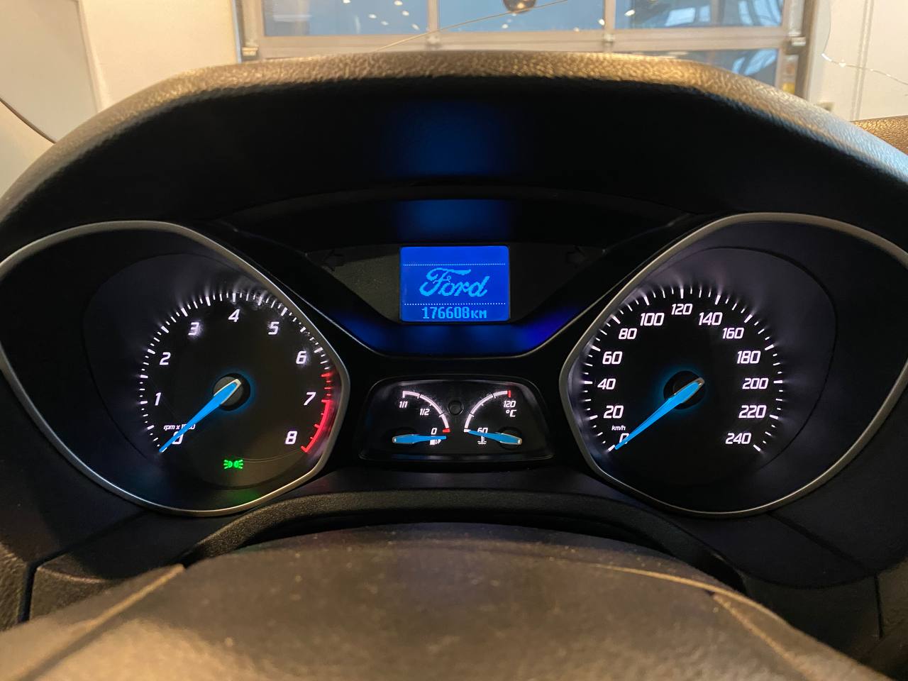 FORD FOCUS