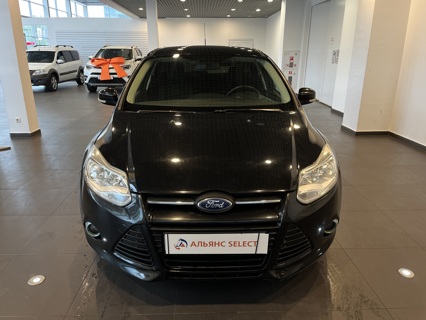 FORD FOCUS