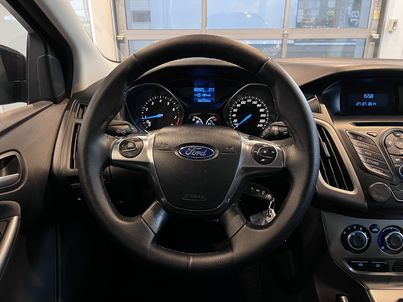 FORD FOCUS