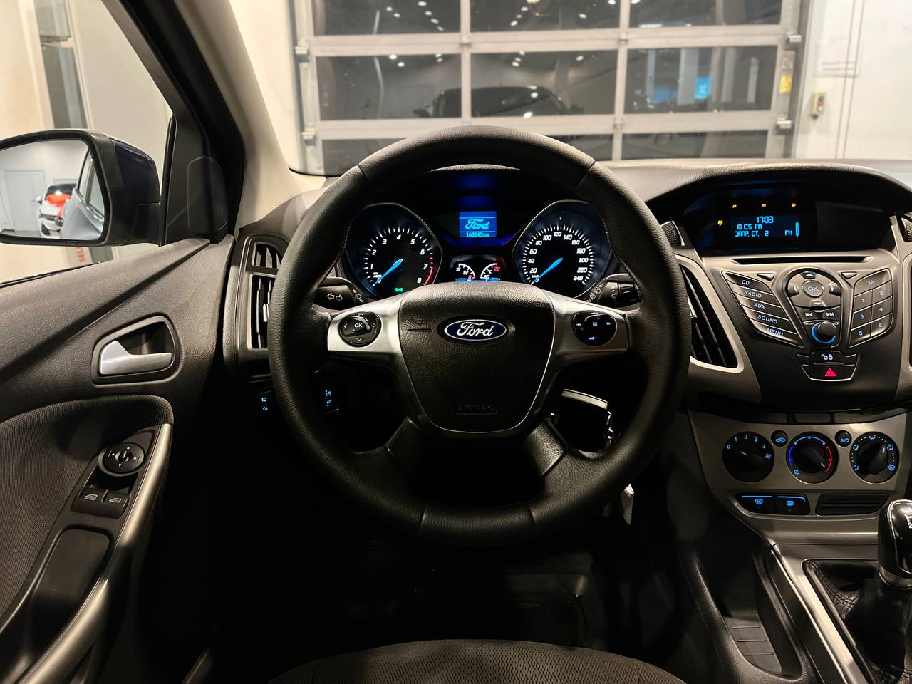 FORD FOCUS
