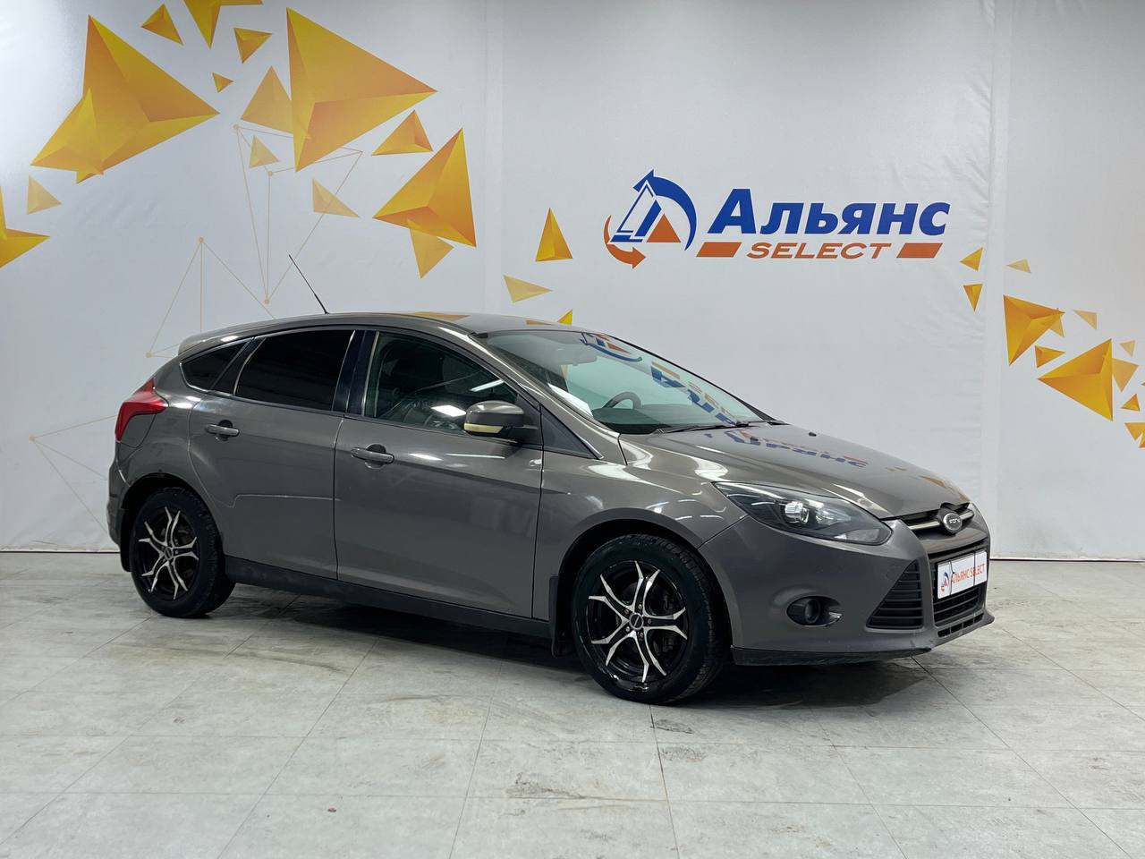 FORD FOCUS