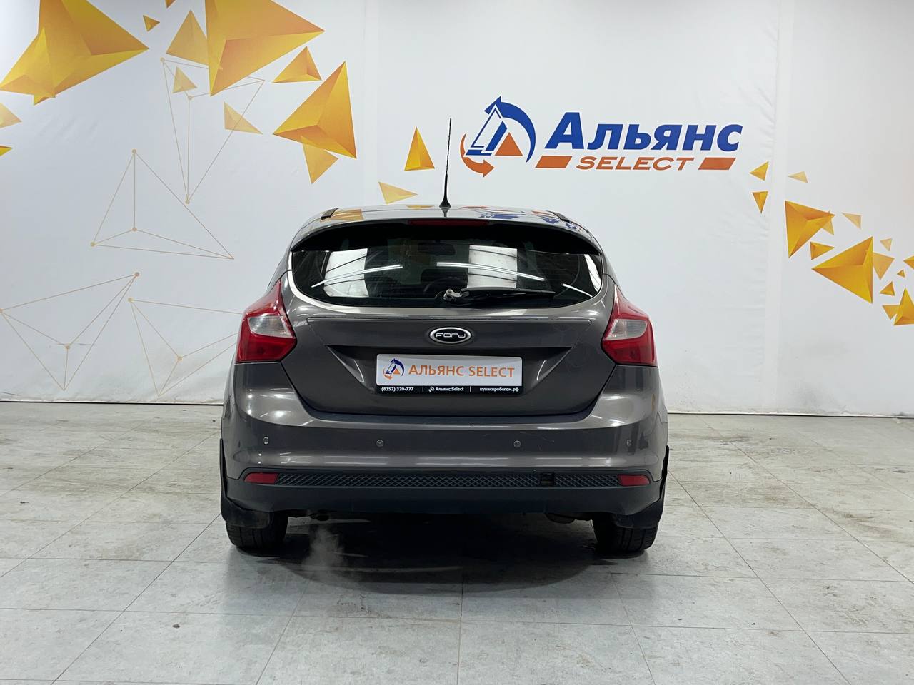 FORD FOCUS