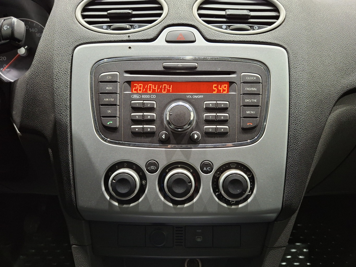 FORD FOCUS