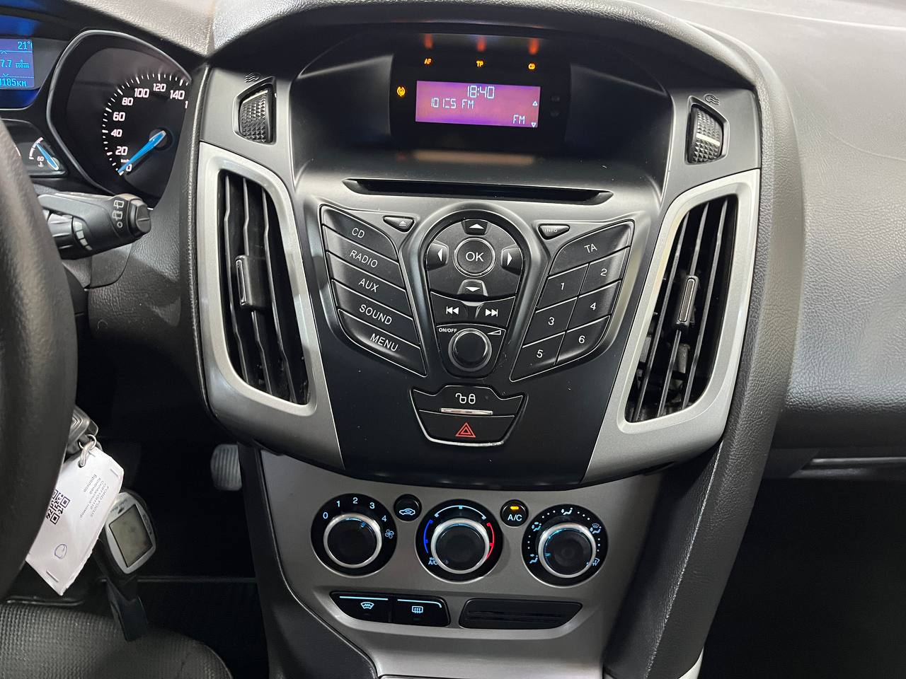 FORD FOCUS