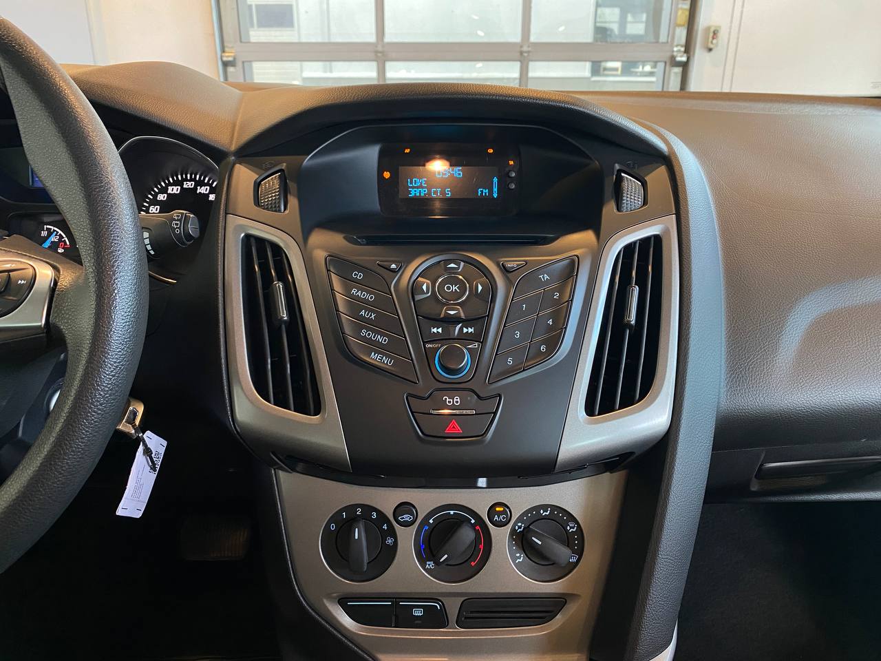 FORD FOCUS