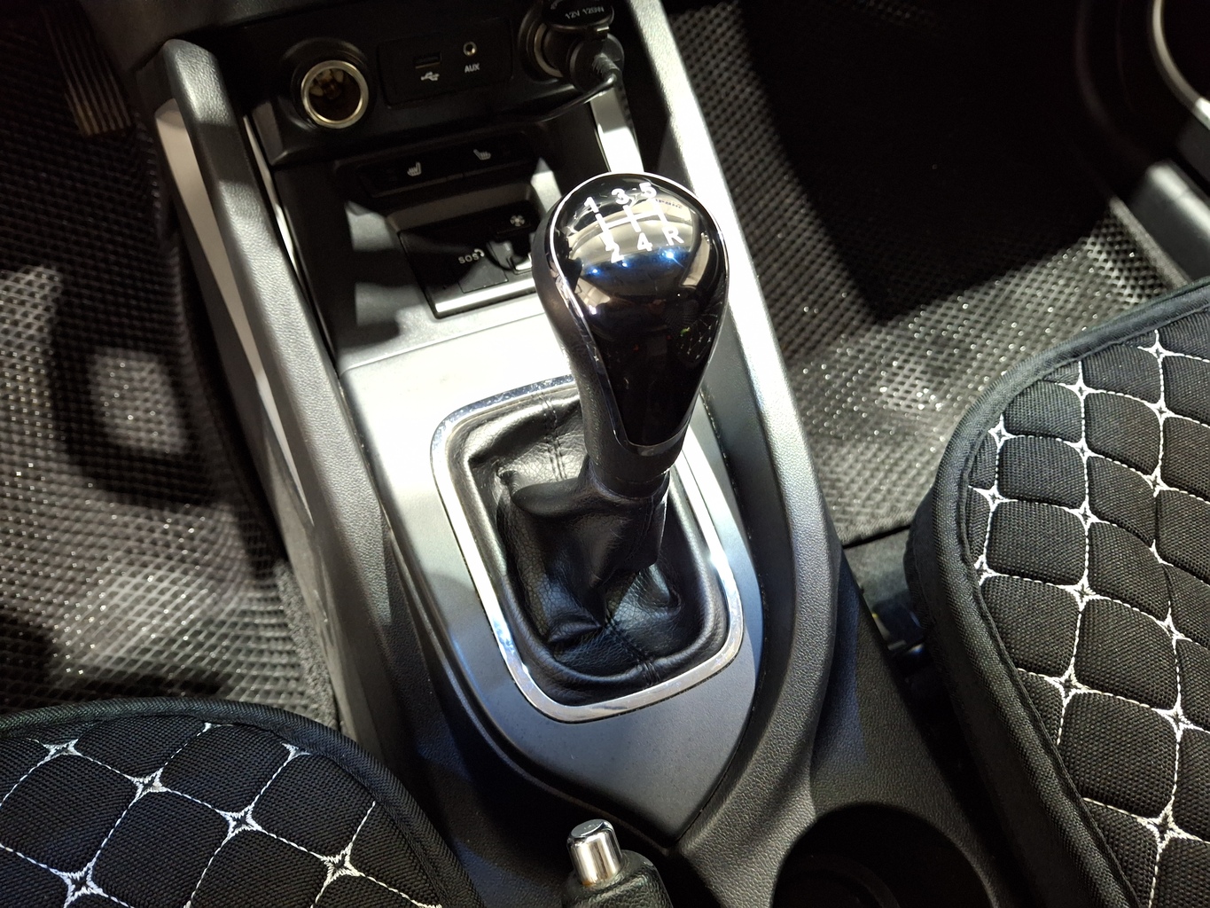 CHANGAN CS35 SC7164B5