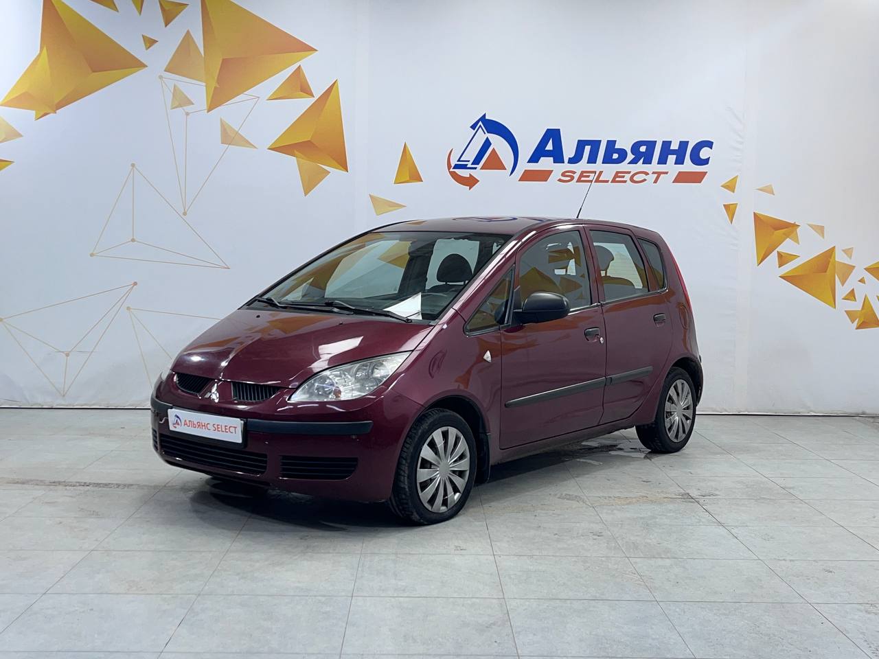 MITSUBISHI COLT