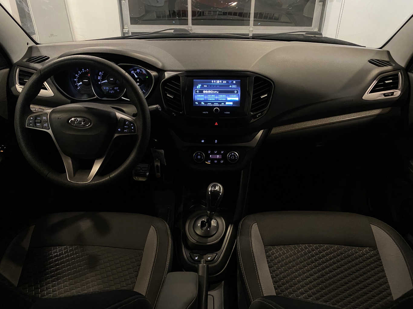 LADA VESTA