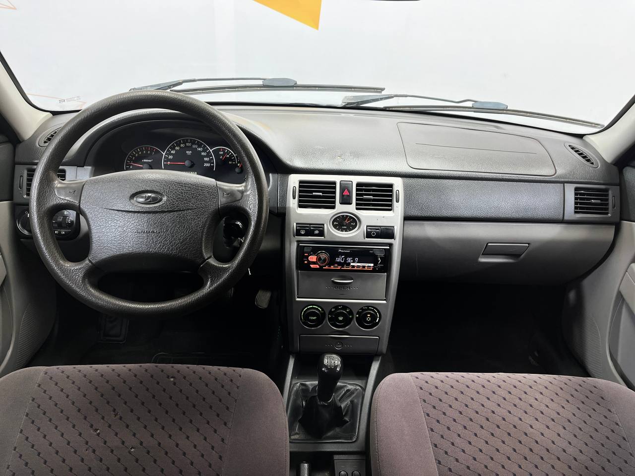 LADA PRIORA