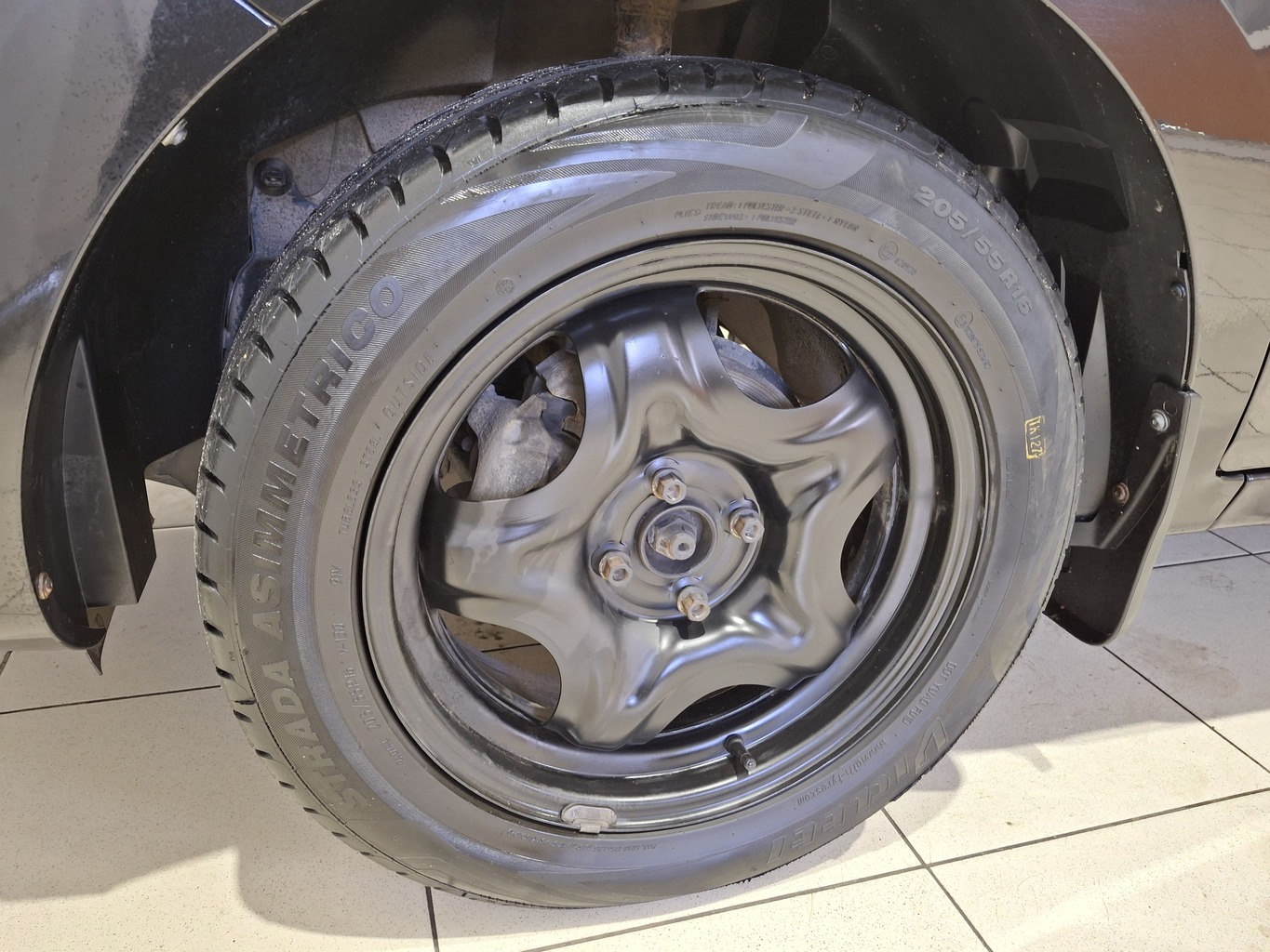 LADA XRAY
