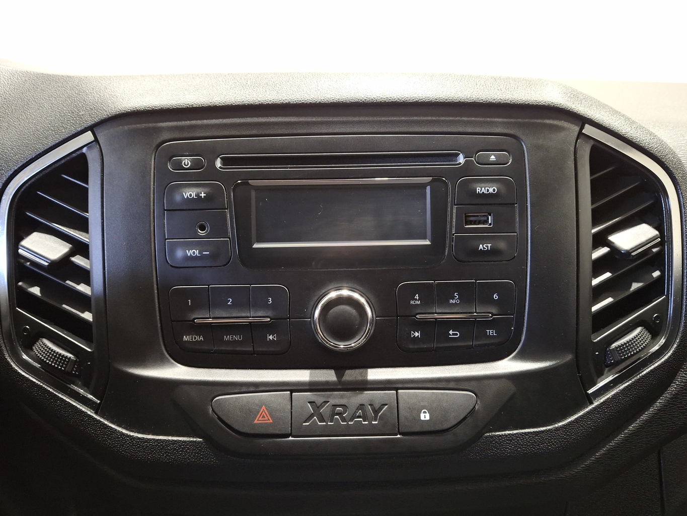 LADA XRAY