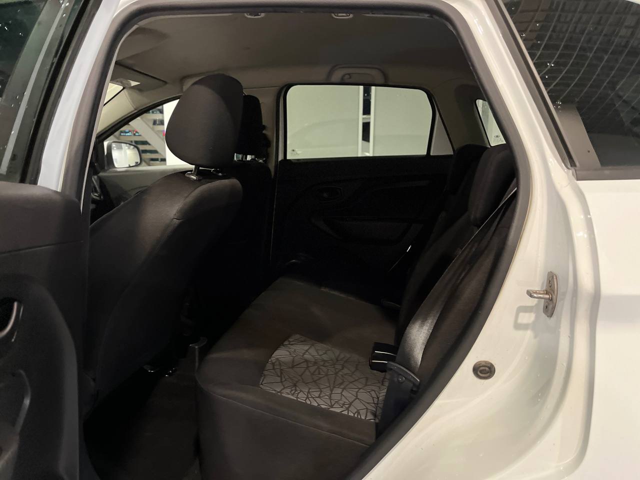 LADA XRAY