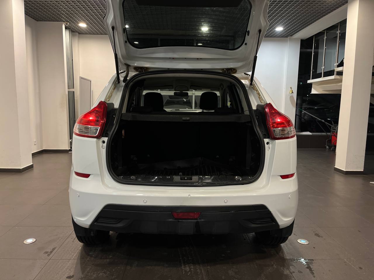 LADA XRAY