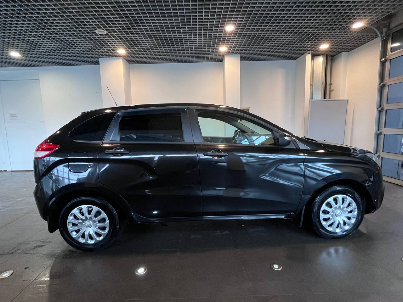 LADA XRAY