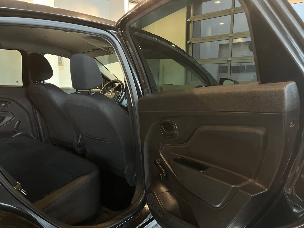 LADA XRAY