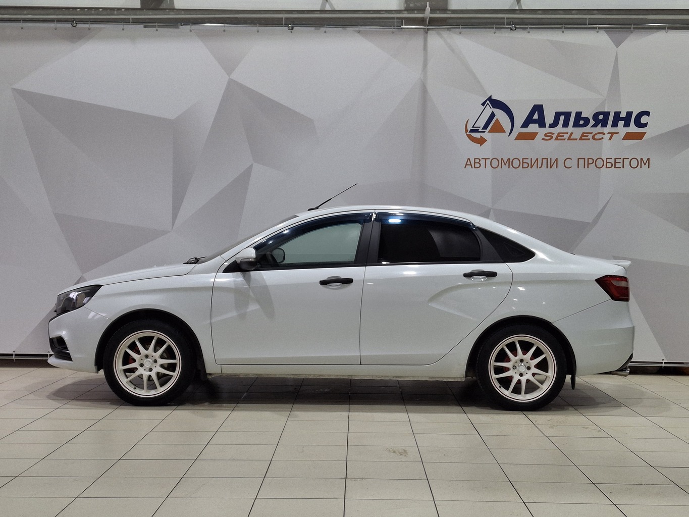 LADA VESTA