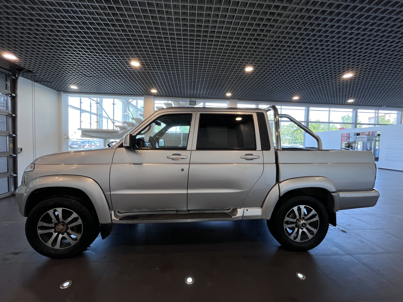 UAZ PICKUP