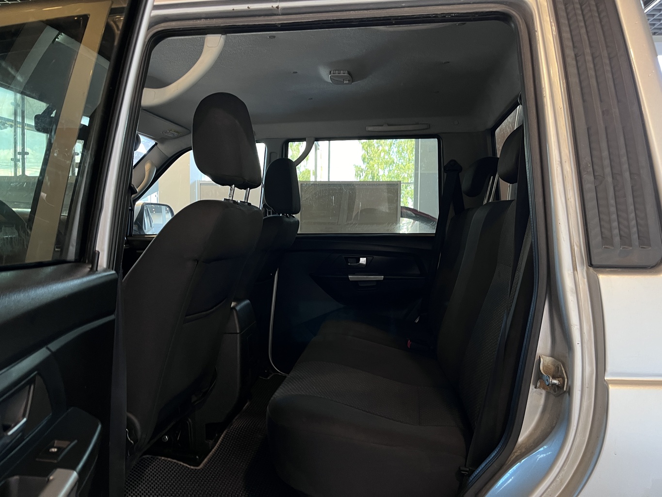 UAZ PICKUP