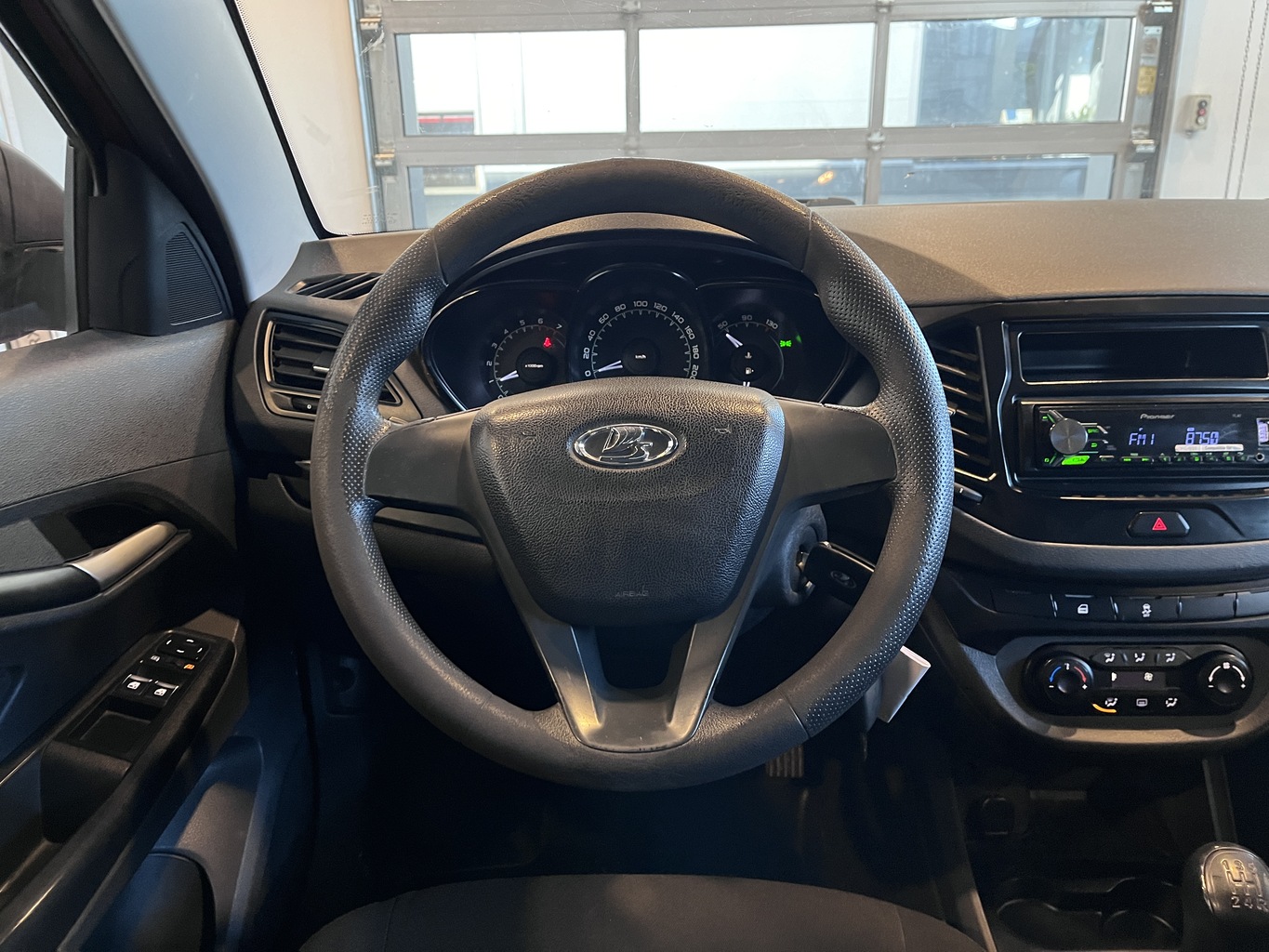 LADA VESTA