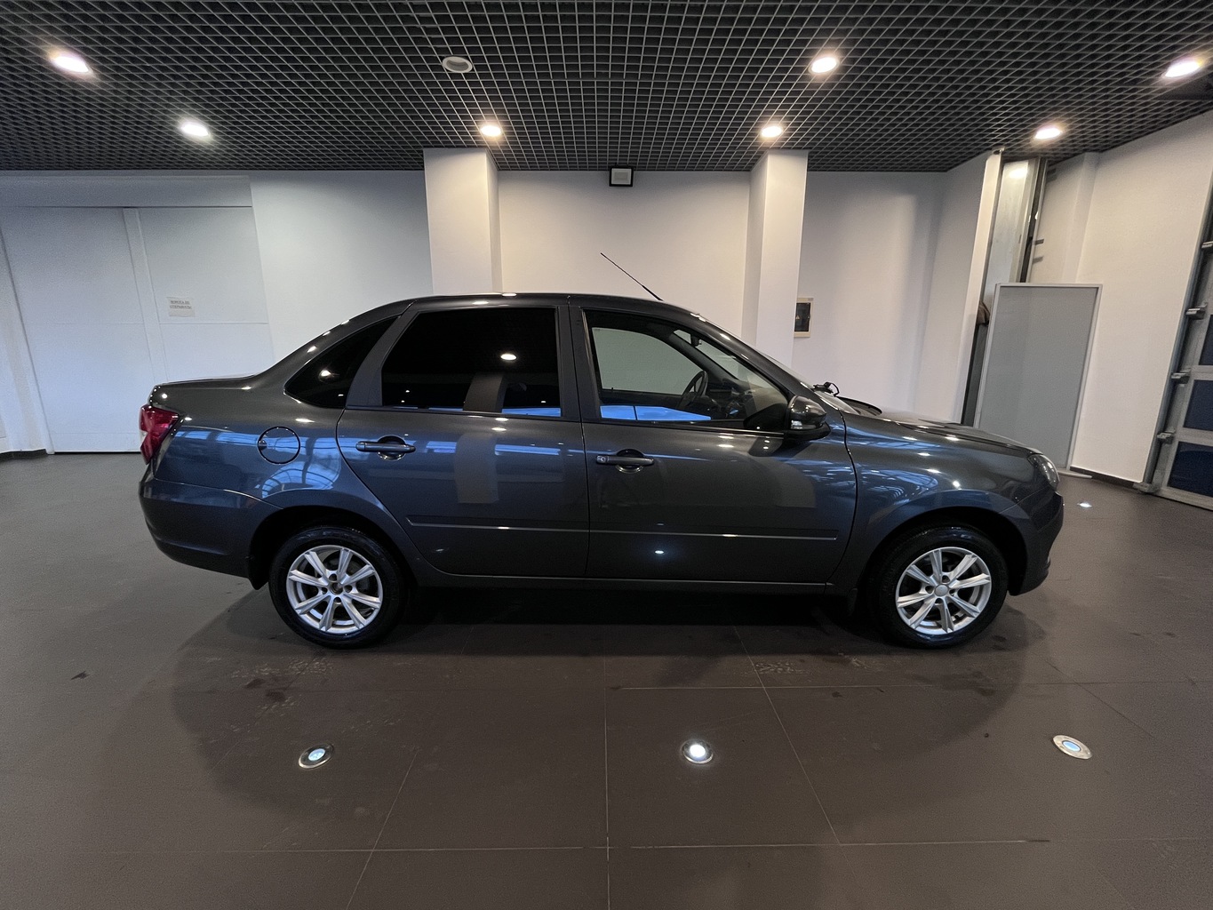 LADA GRANTA