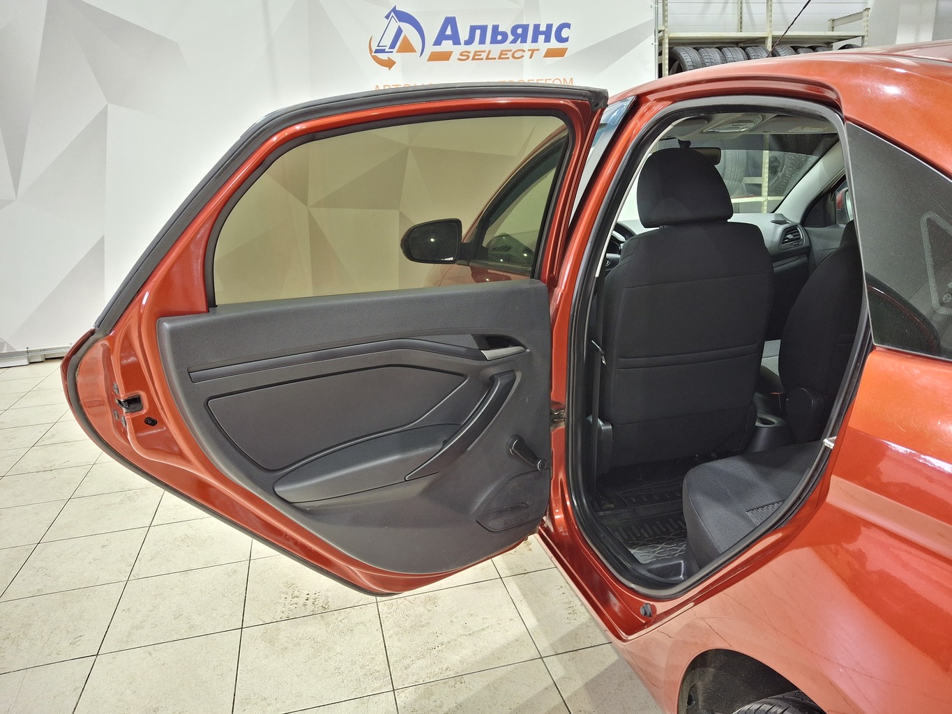 LADA VESTA