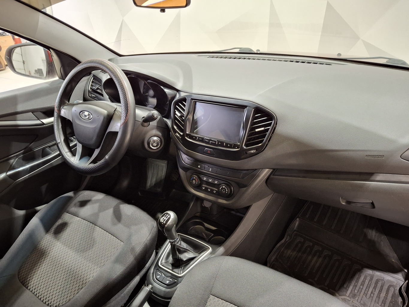 LADA VESTA