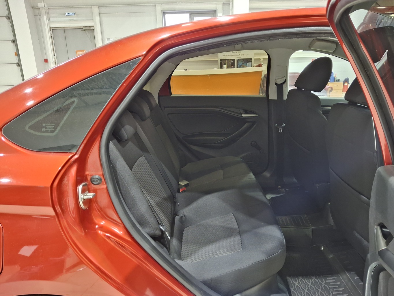LADA VESTA