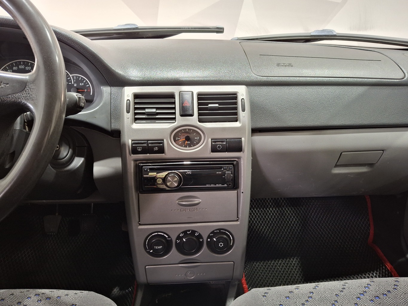 LADA PRIORA