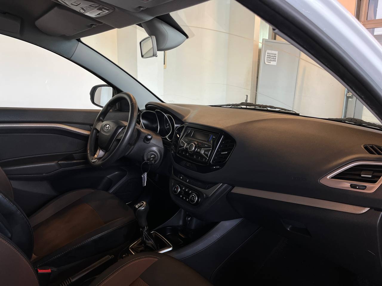 LADA VESTA