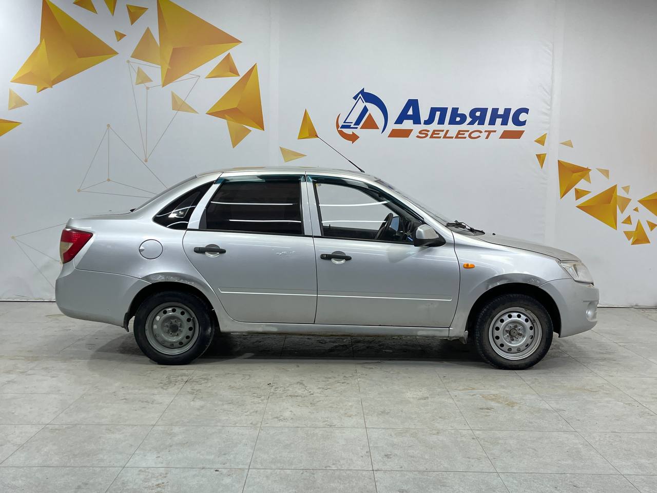 LADA GRANTA