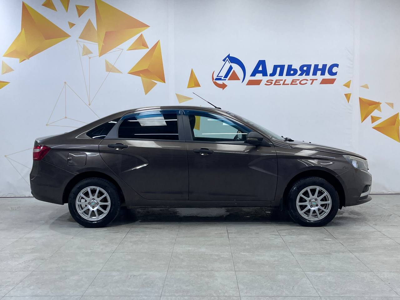 LADA VESTA