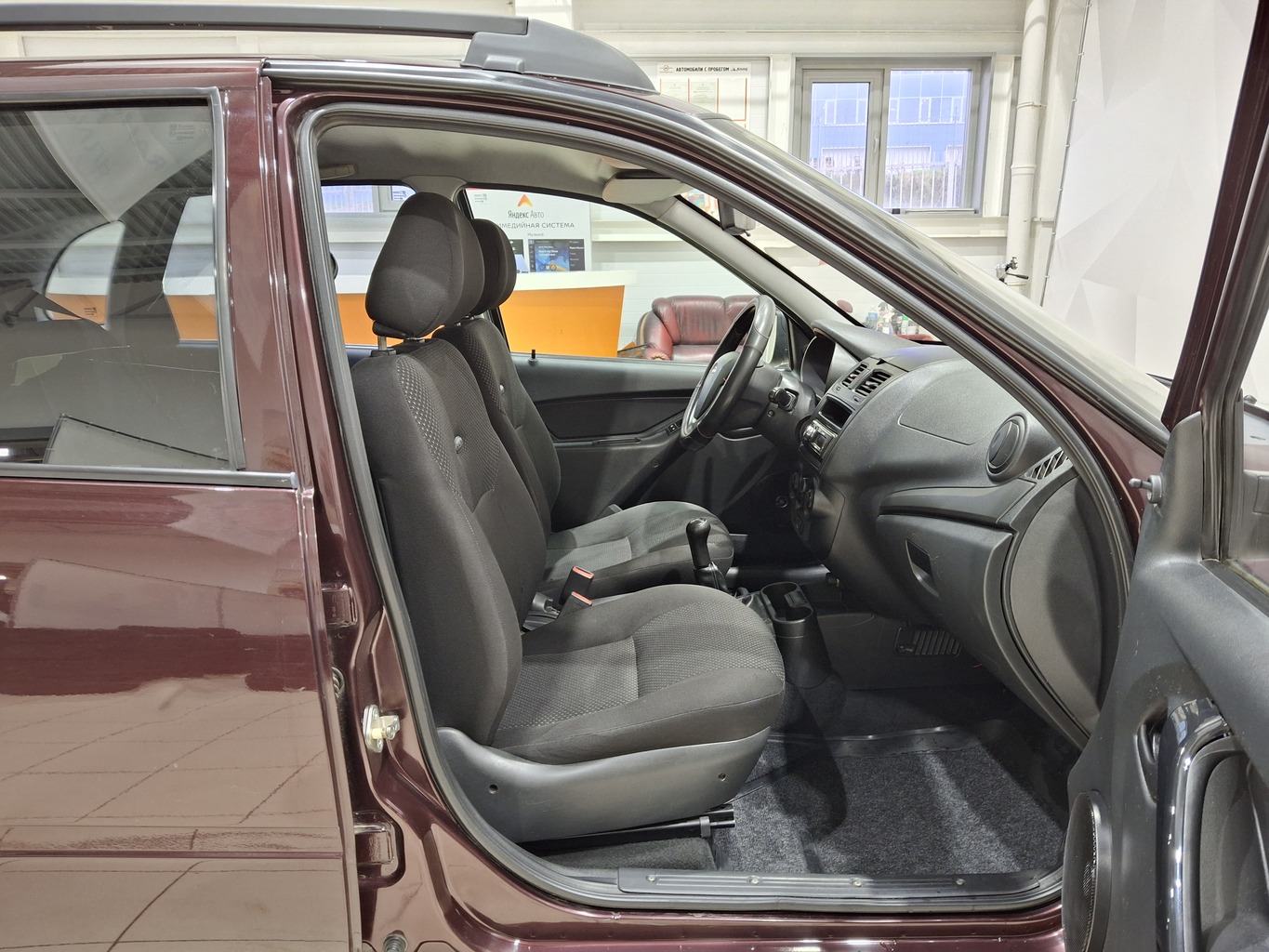 LADA KALINA