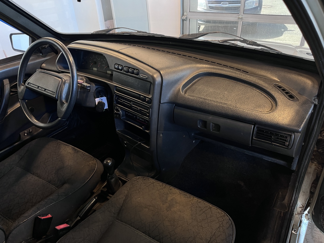 LADA 2115