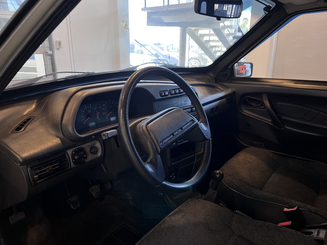 LADA 2115