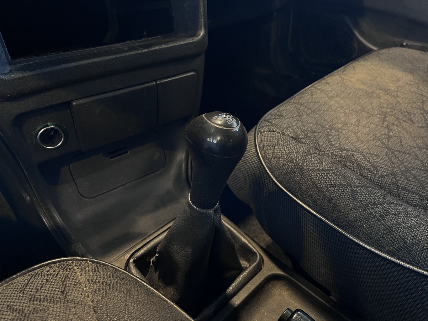 LADA 2115