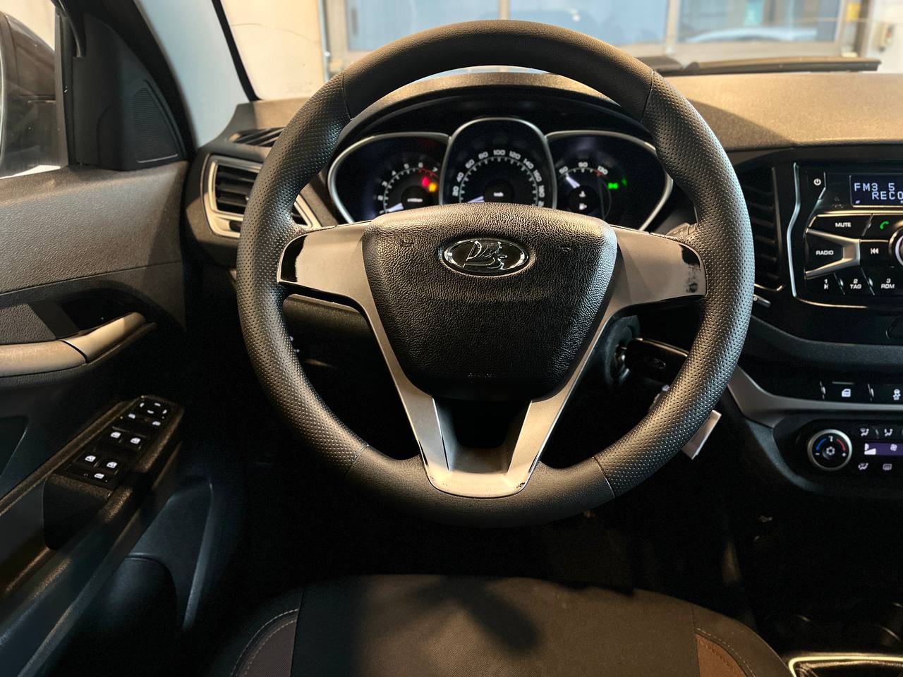 LADA VESTA