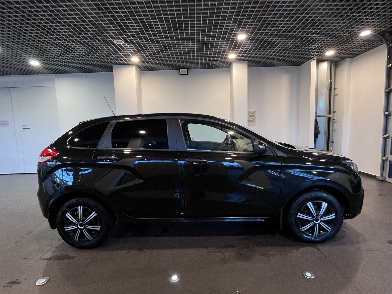 LADA XRAY