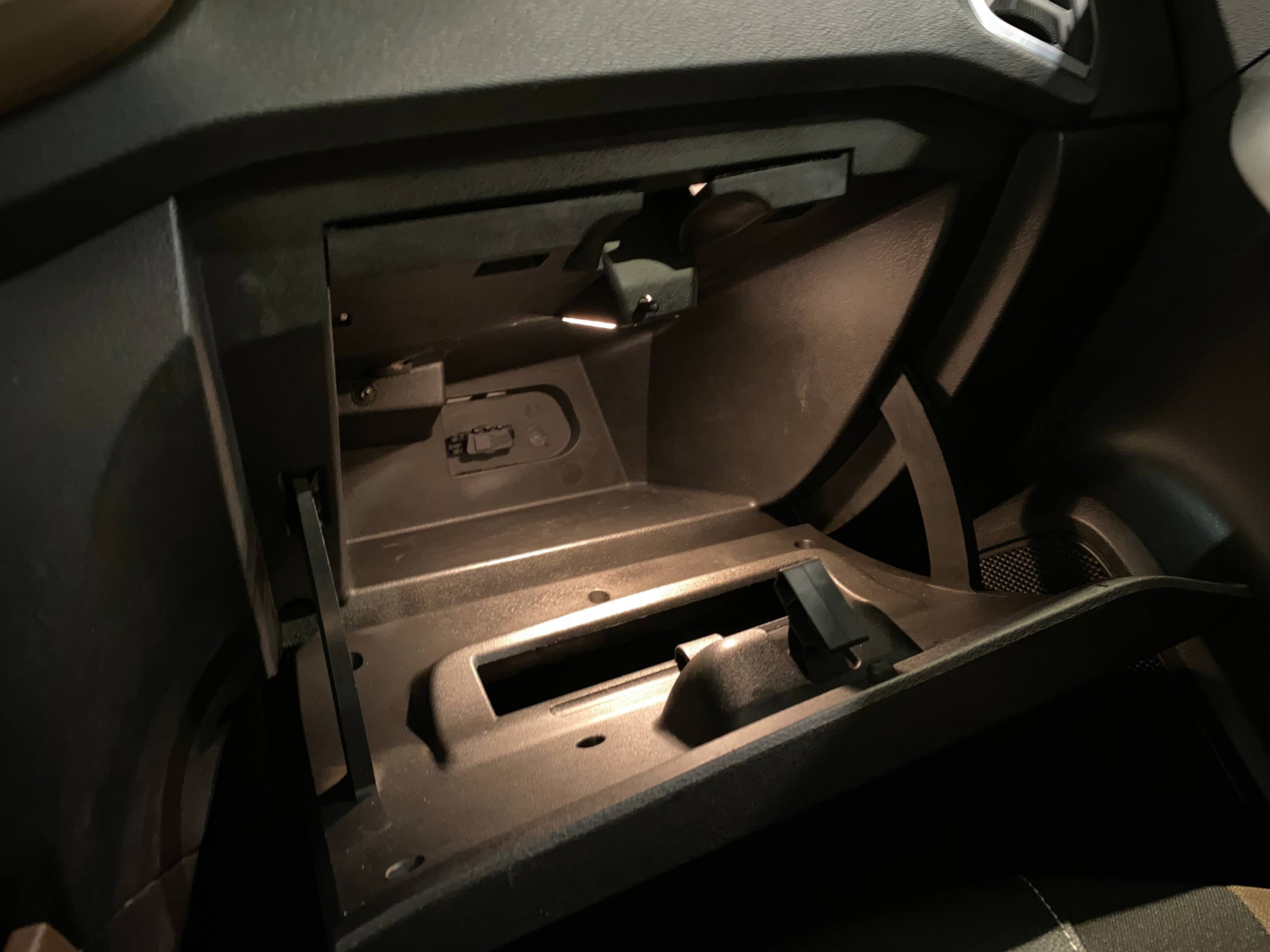 LADA XRAY