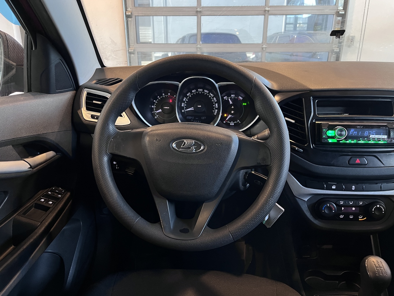 LADA VESTA