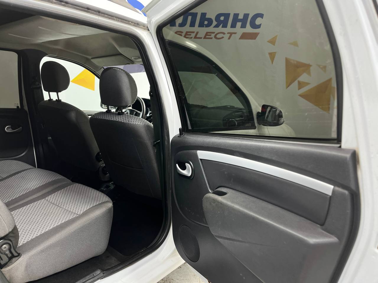 LADA LARGUS