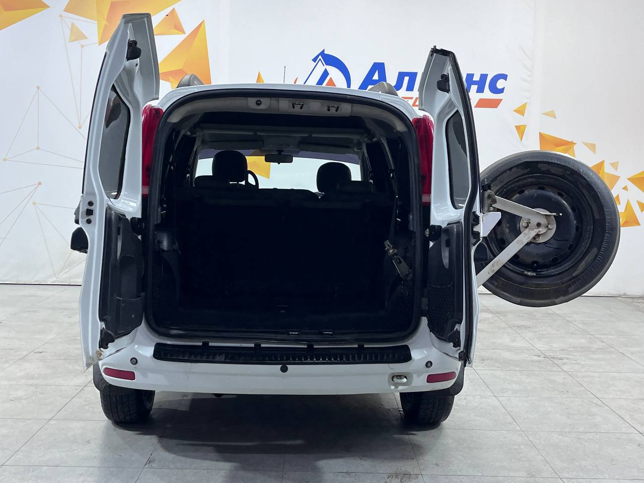 LADA LARGUS