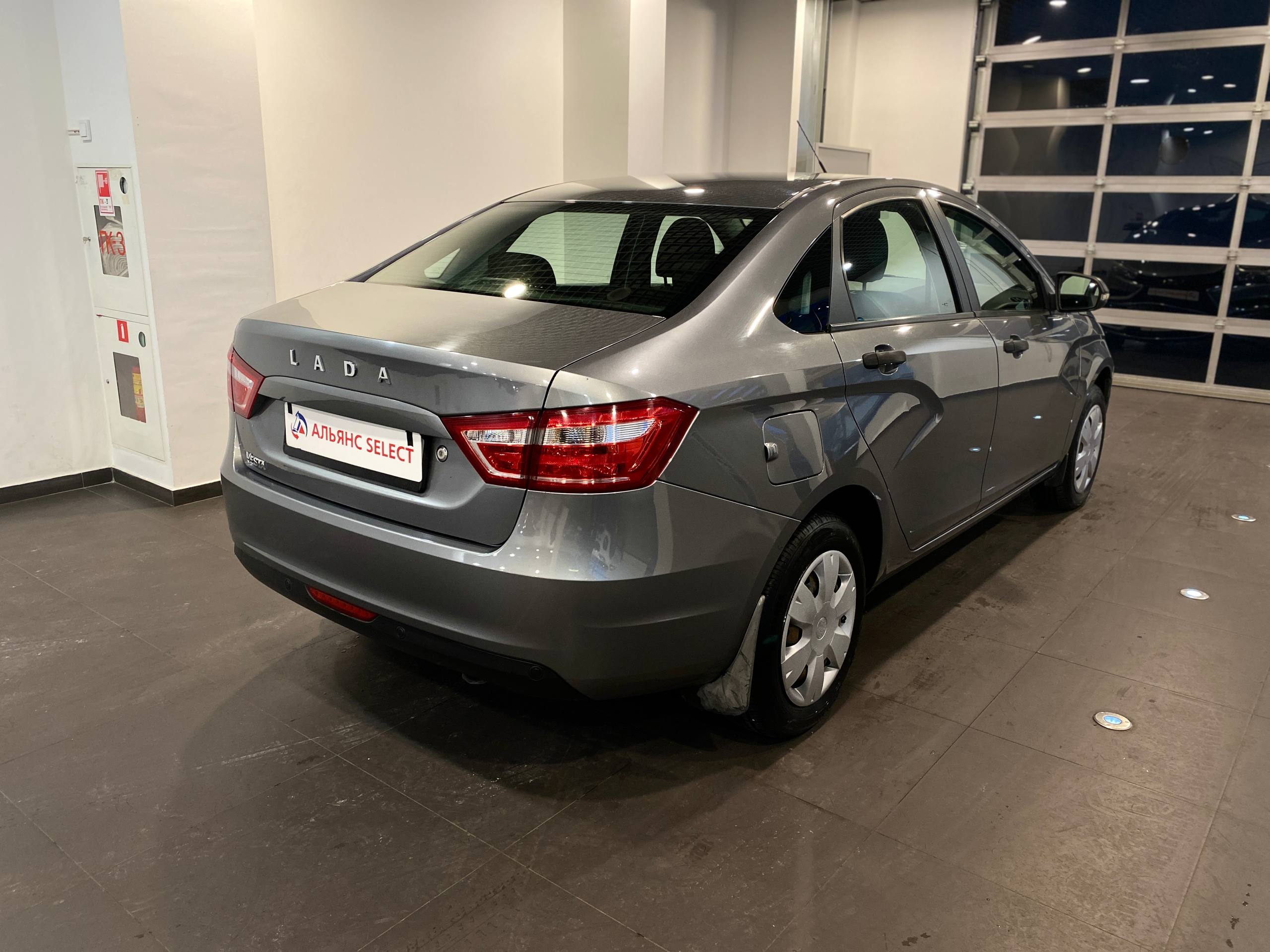 LADA VESTA