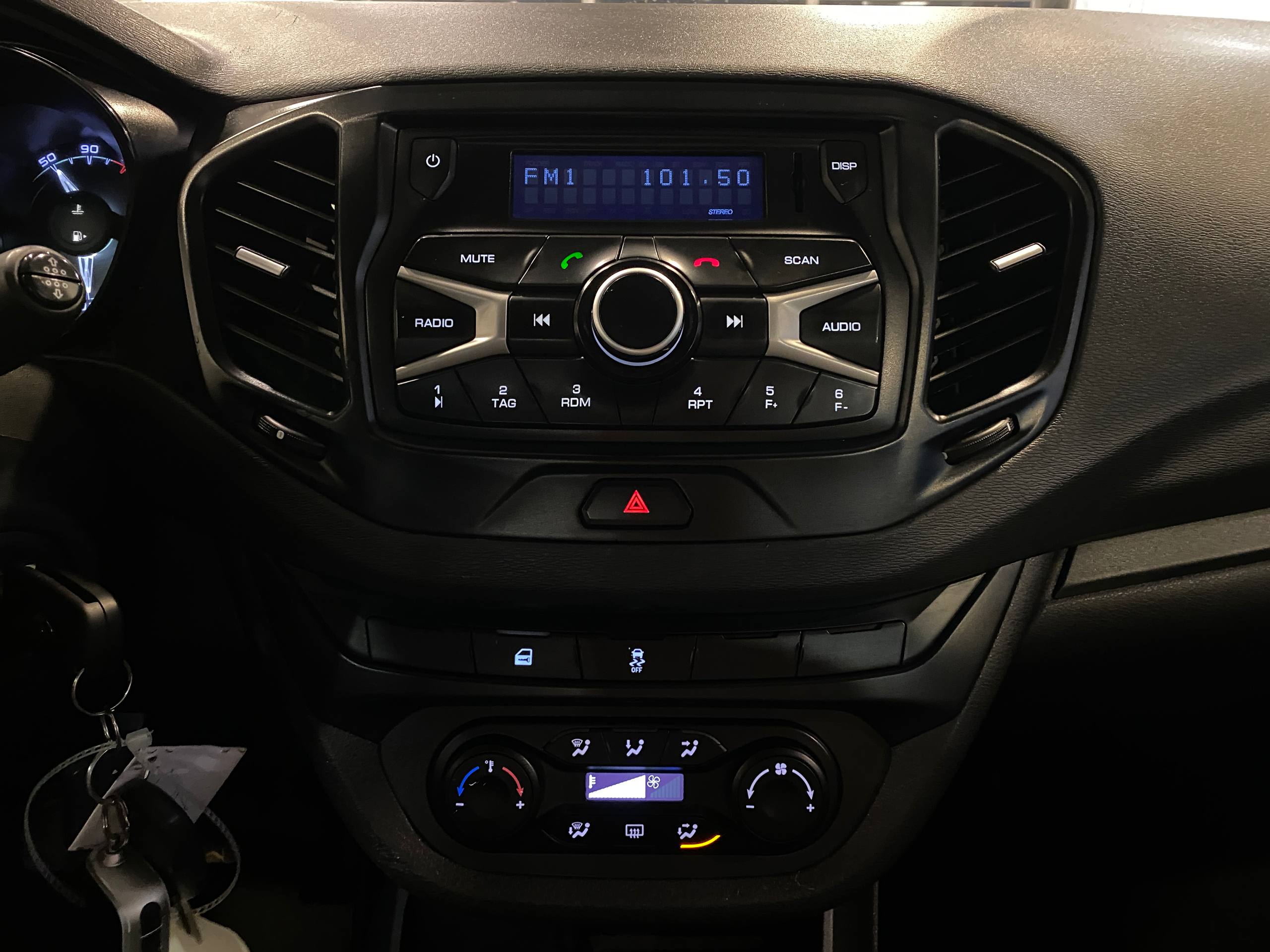 LADA VESTA